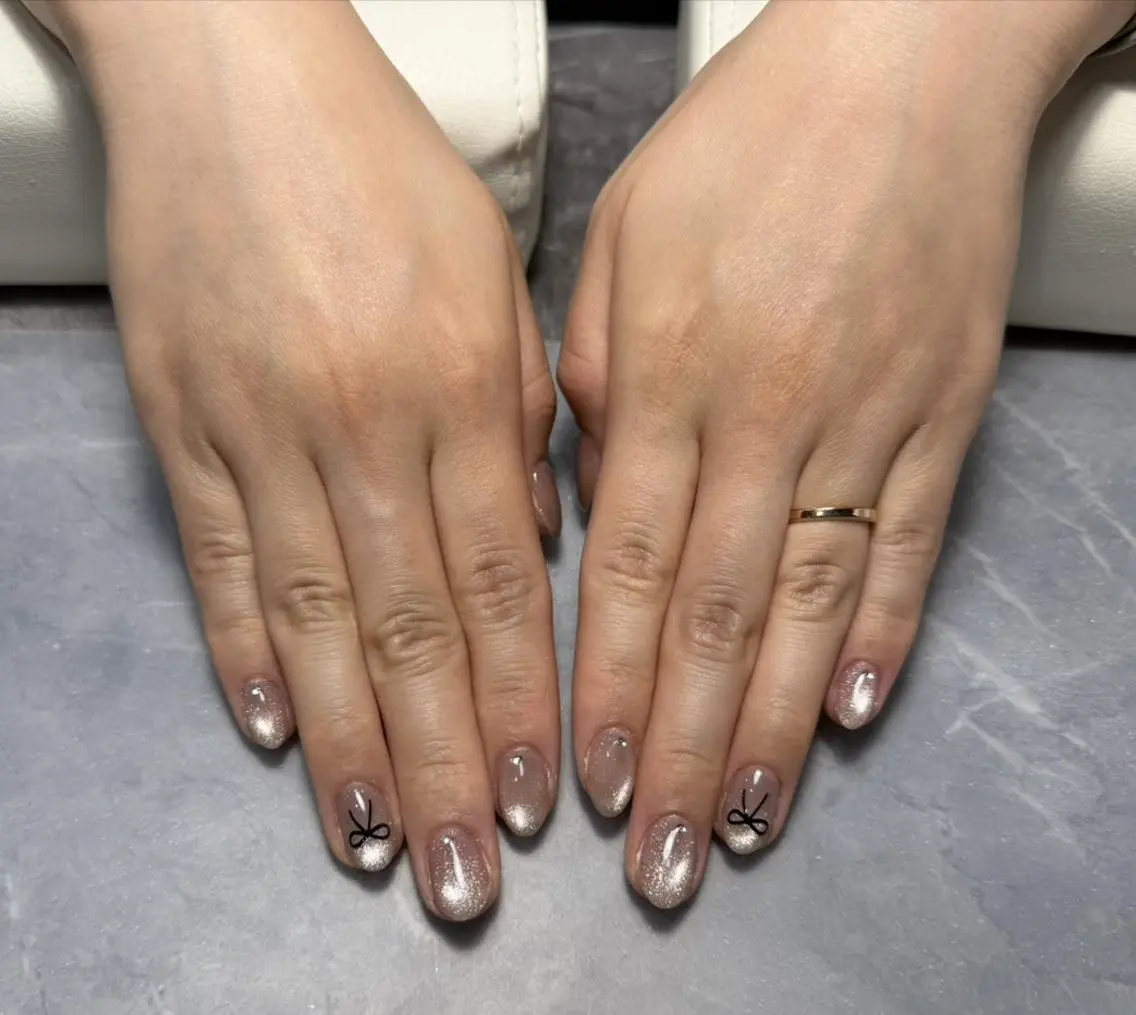 ネイル PEEKABOO NAIL 梅田のネイルデザイン