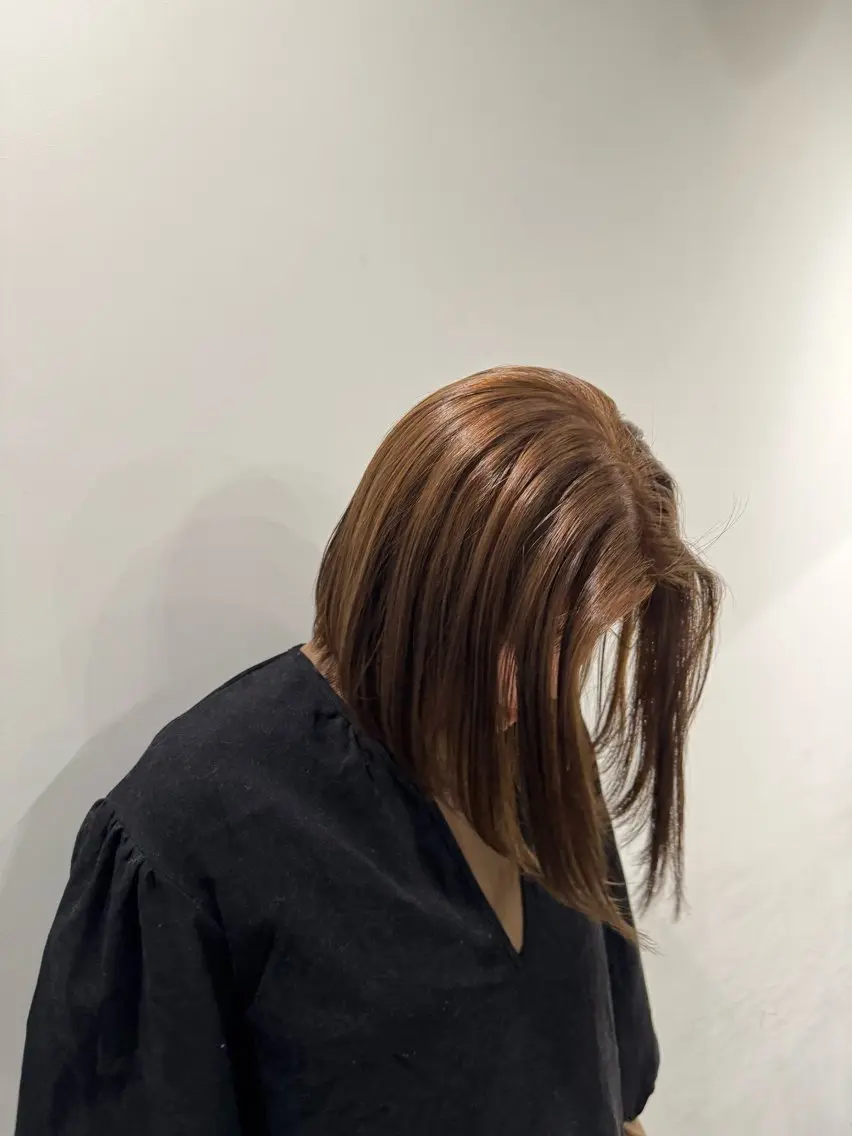カラー ブリーチ qin（クイン） タマキのヘアスタイル