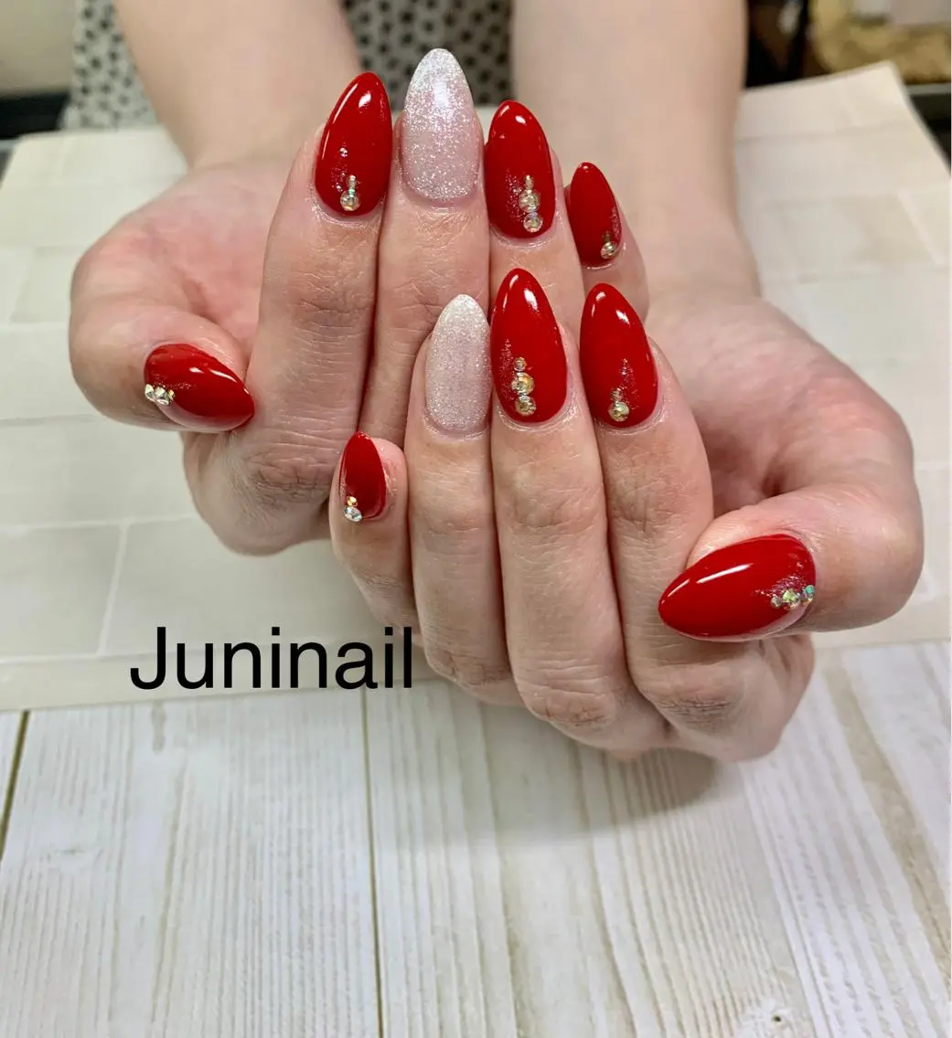 ネイル オーロラネイル クリアネイル フラッシュネイル フレンチネイル 氷ネイル・うるうるネイル ハンドネイル JuniNail 주니네일🇰🇷suのネイルデザイン