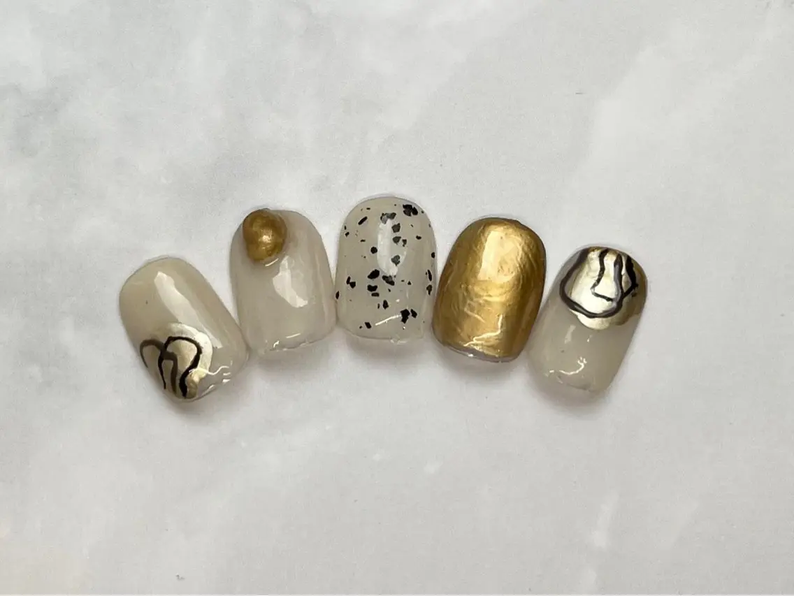 ネイル feminine nailのネイルデザイン
