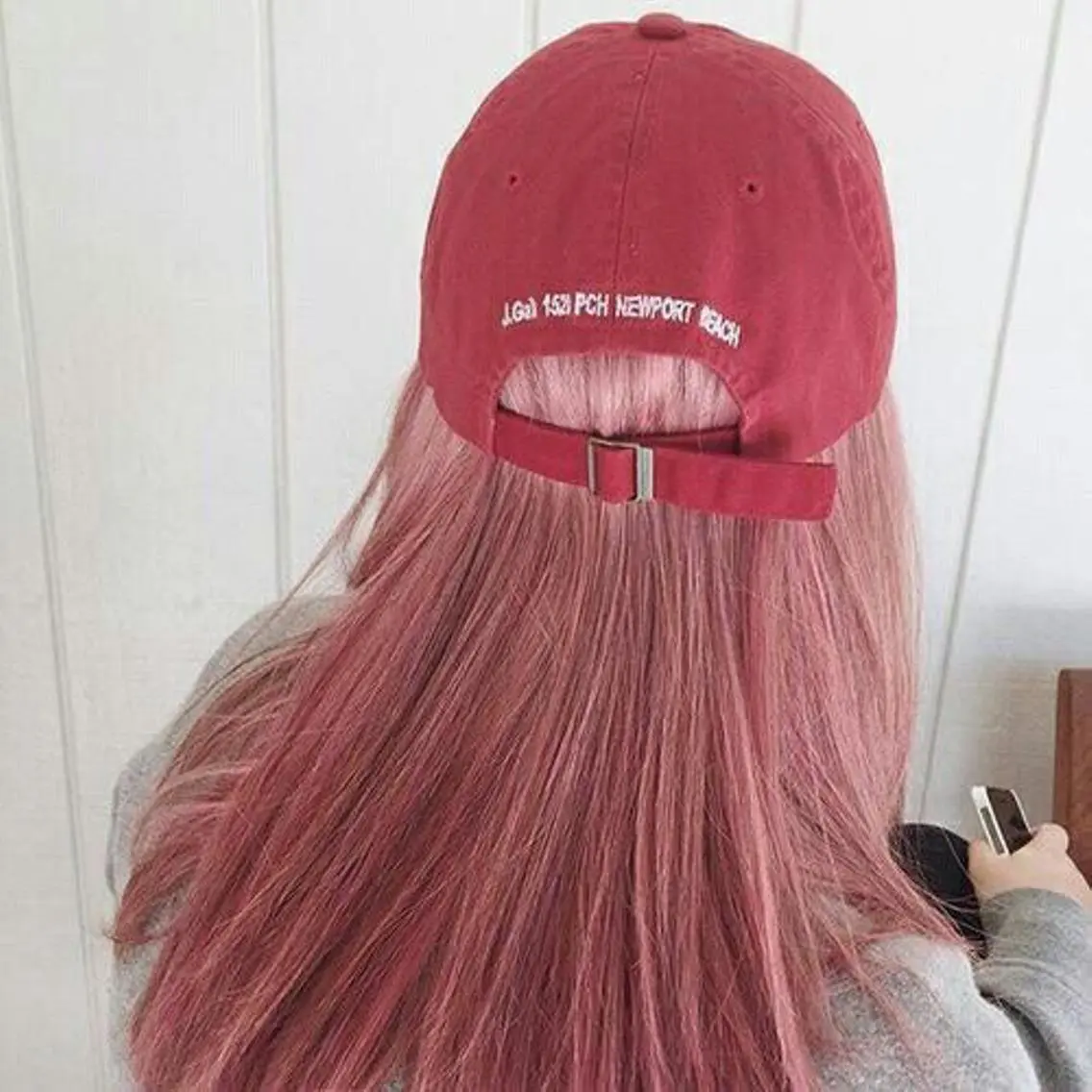 ロング ヘアカラー 相川 愛実のヘアスタイル