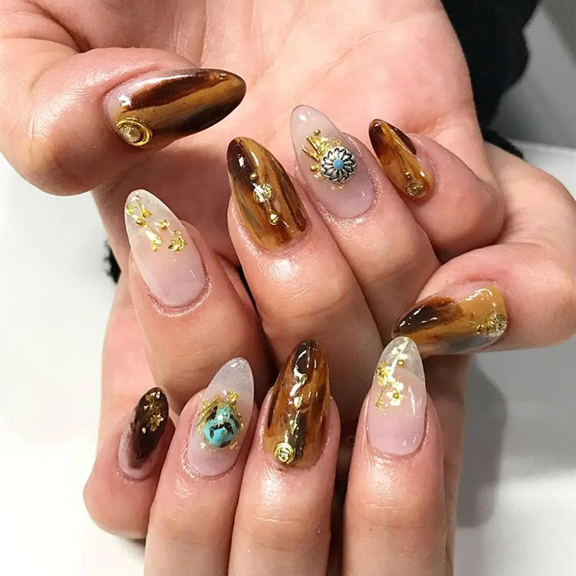 ネイル 渋谷／チップ長さ出し 👑アプレgel-xのネイルデザイン