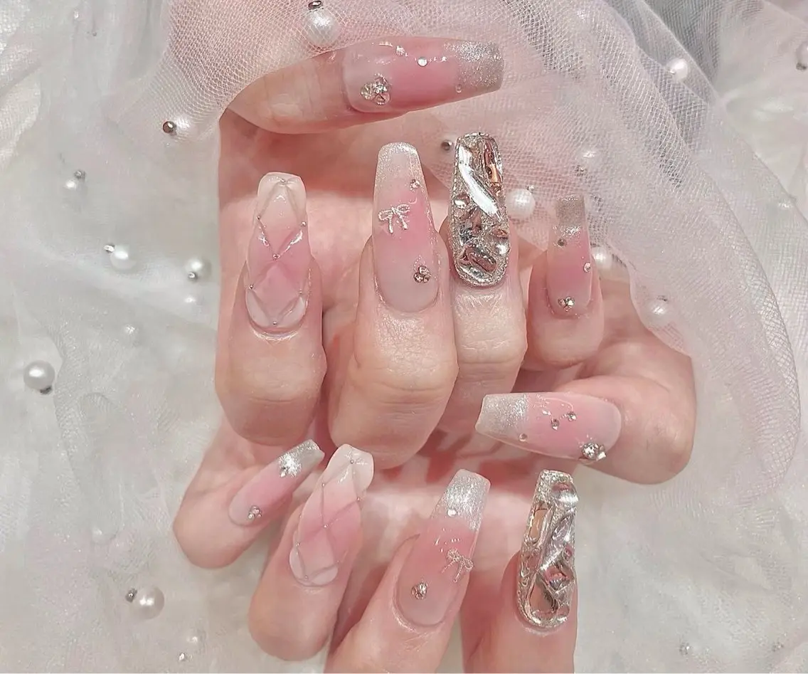 ネイル ハンドネイル KIREIE NAILSのネイルデザイン
