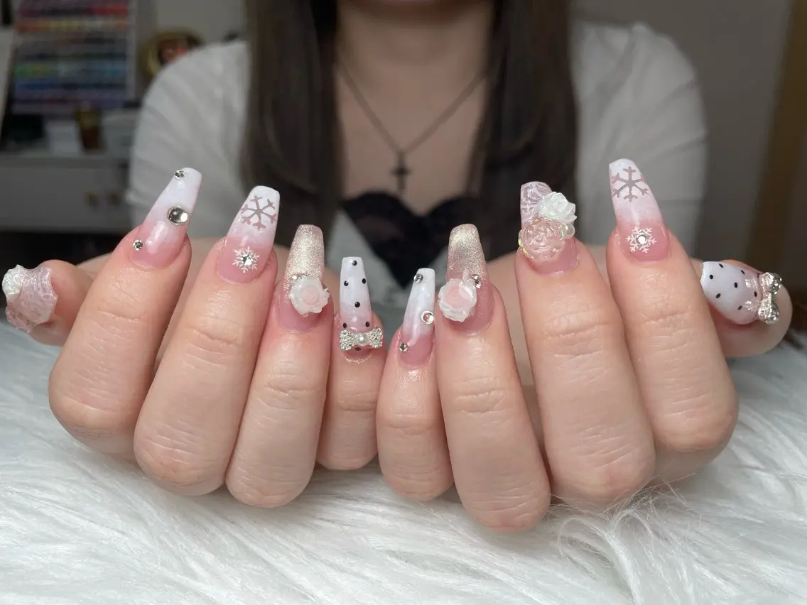 ネイル MoonHi Nail 朝霞台のネイルデザイン