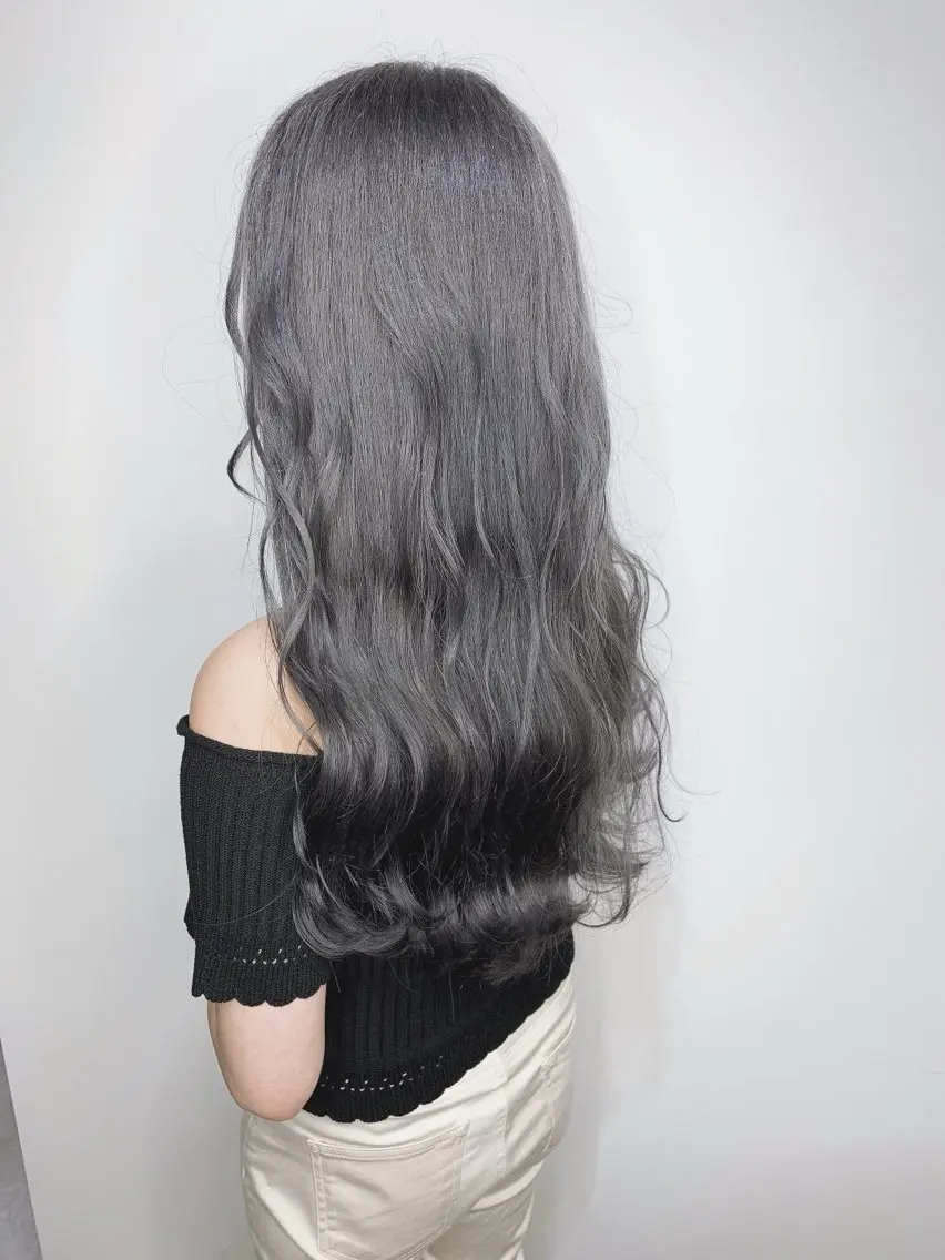 【🌟ハイトーンにしたい方オススメ🌟】カット＋追いブリーチ込みカラー＋トリートメントの写真