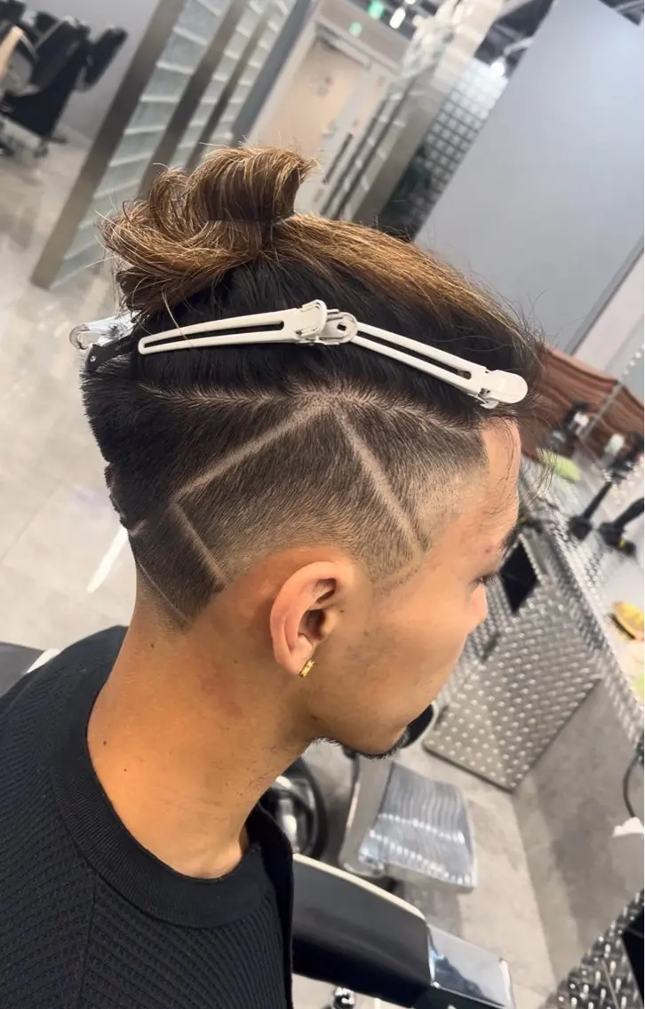 刈部倶楽舞 サスガのヘアスタイル