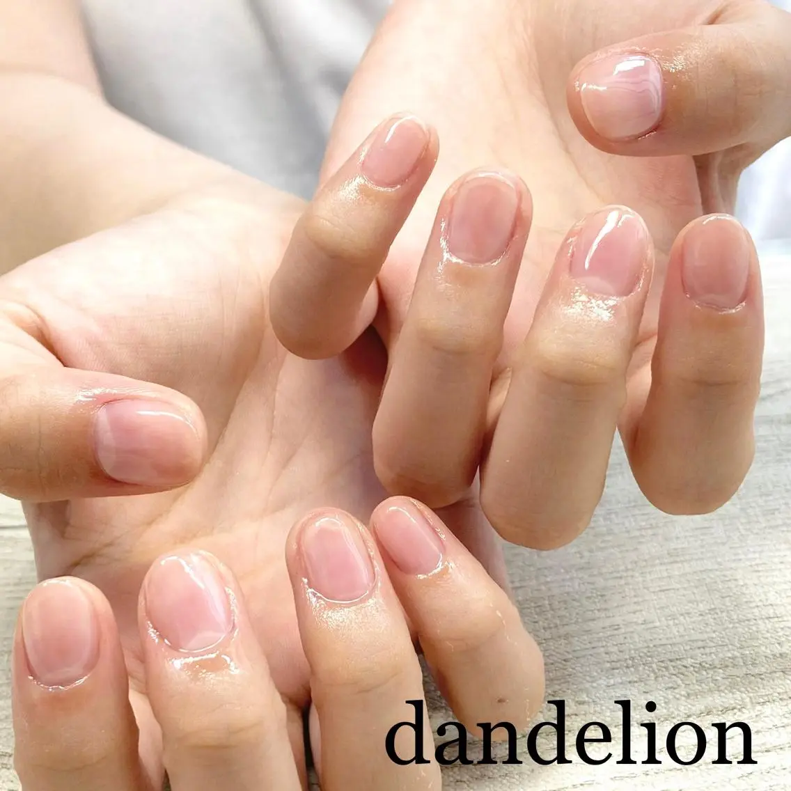 ネイル ハンドネイル ハンドケア dandelion ダンデライオンのネイルデザイン