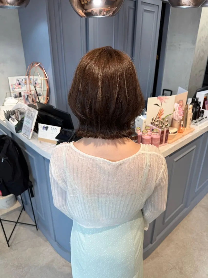 ミディアム カット ヘアカラー トリートメント レイヤー/ボブ 高嶋 優のヘアスタイル