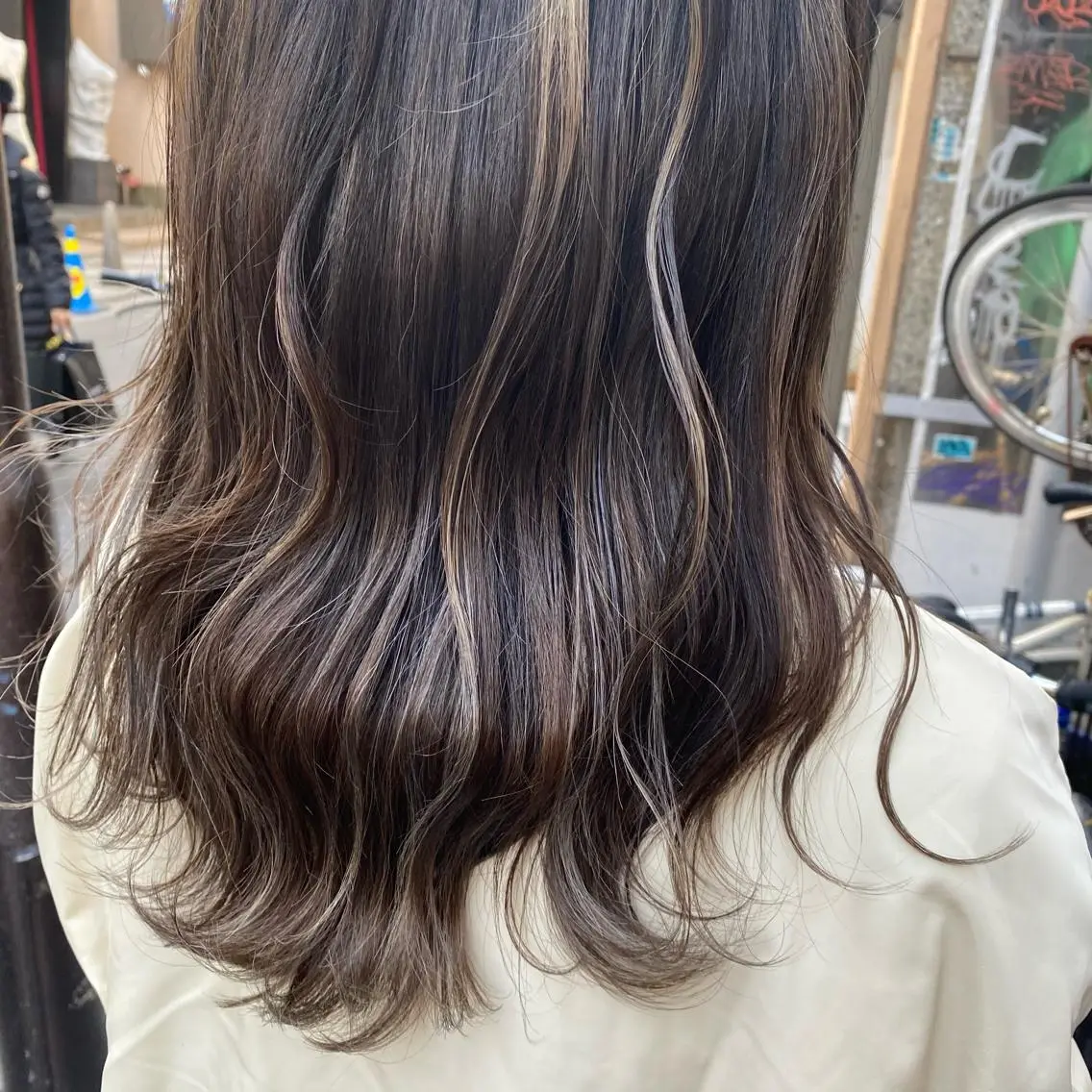 セミロング カット エクステ しもかわ かほのヘアスタイル
