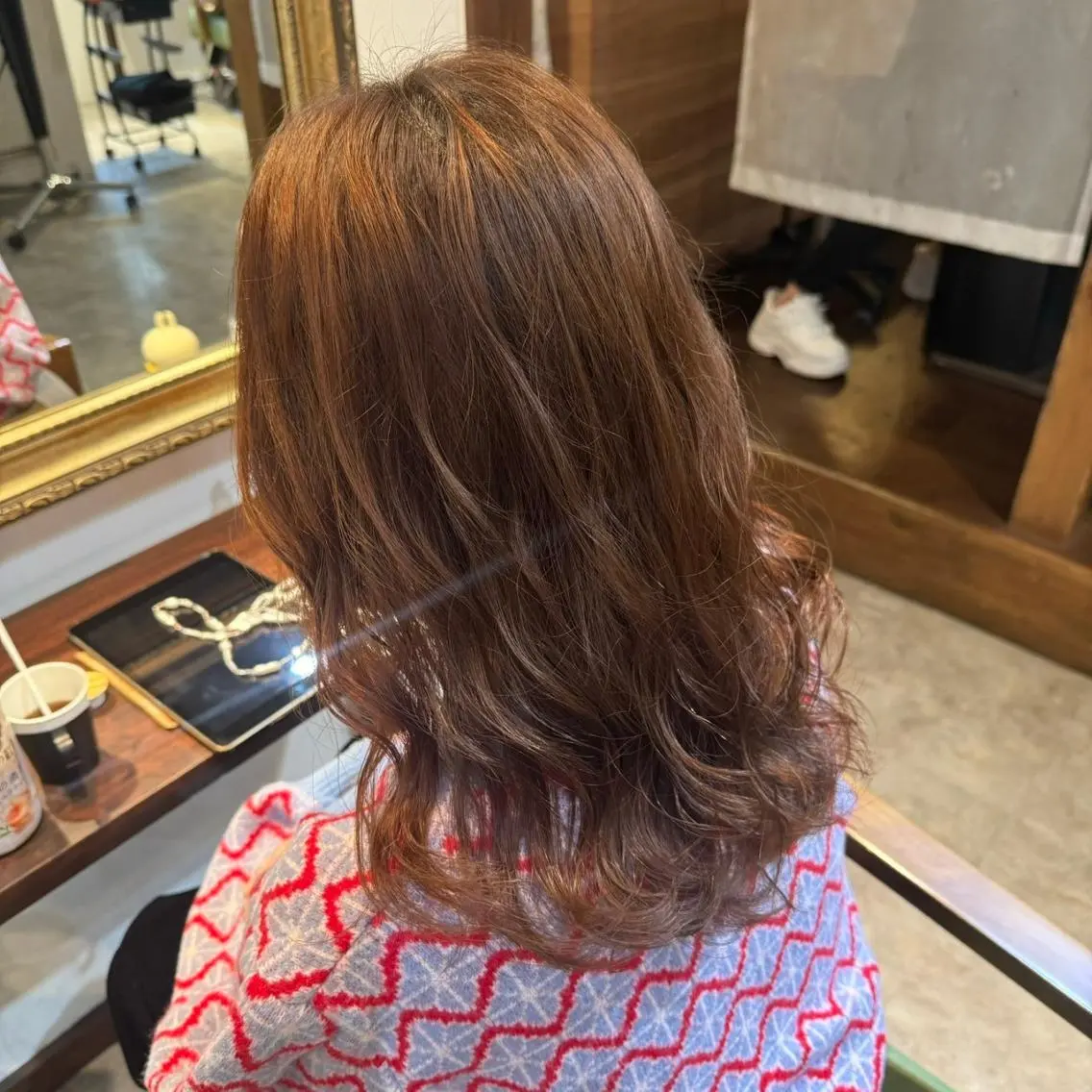 ミディアム パーマ ショートボブ ボブ くびれヘア 顔周りカット カット ヘアカラー パーマ newi saLyu ネウィ　サリューのヘアスタイル