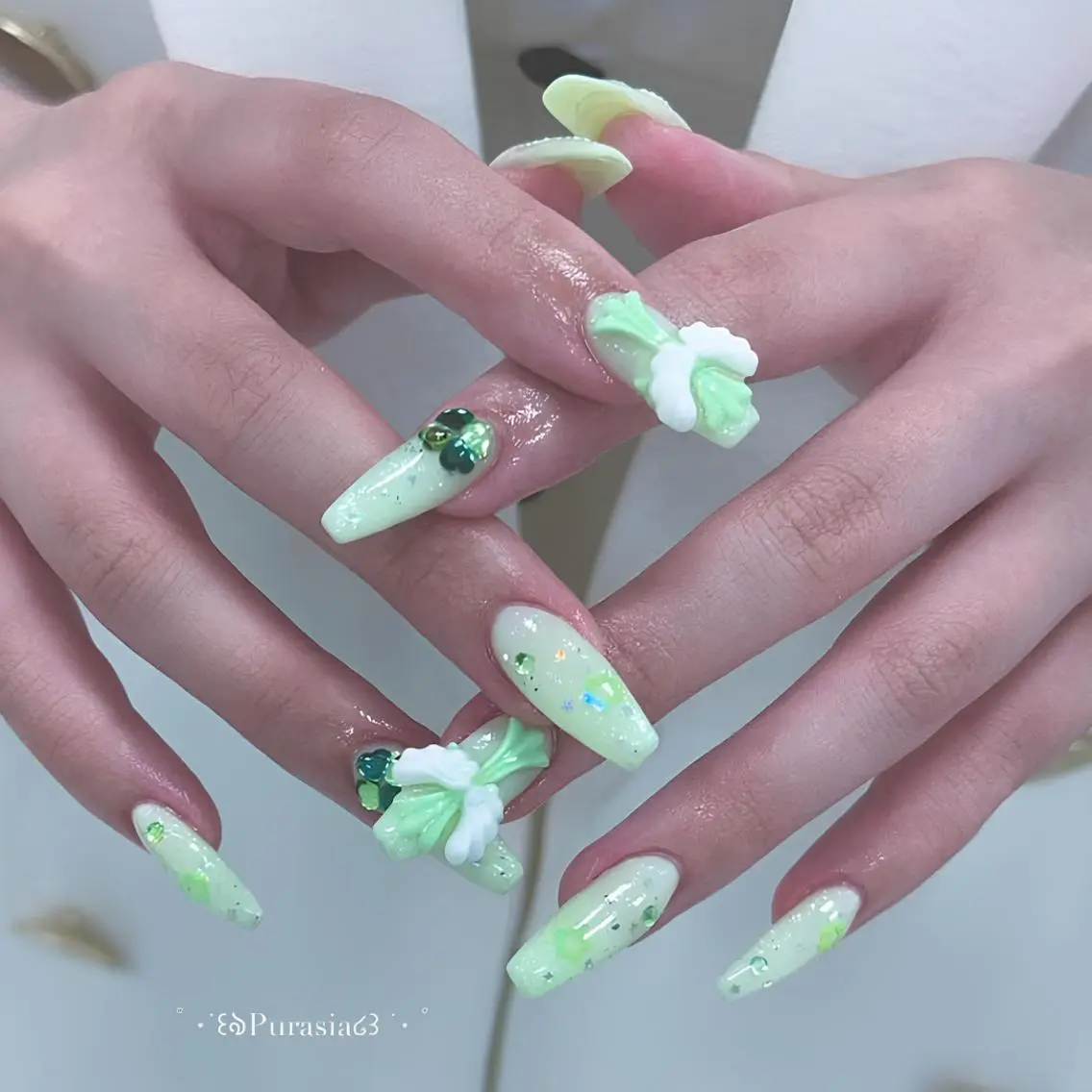 ネイル 韓国ネイル マグネットネイル 持ち込み ワンホンネイル 🪞Purasia. nail|肌管理💎のネイルデザイン