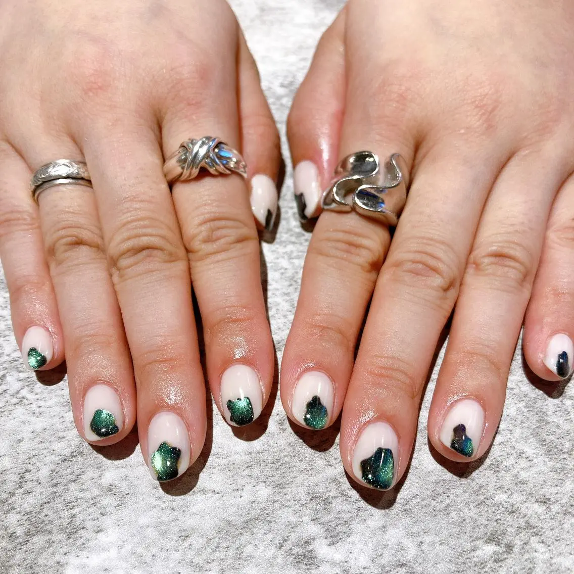 ネイル ハンドネイル ハンドケア nails by Mikaのネイルデザイン
