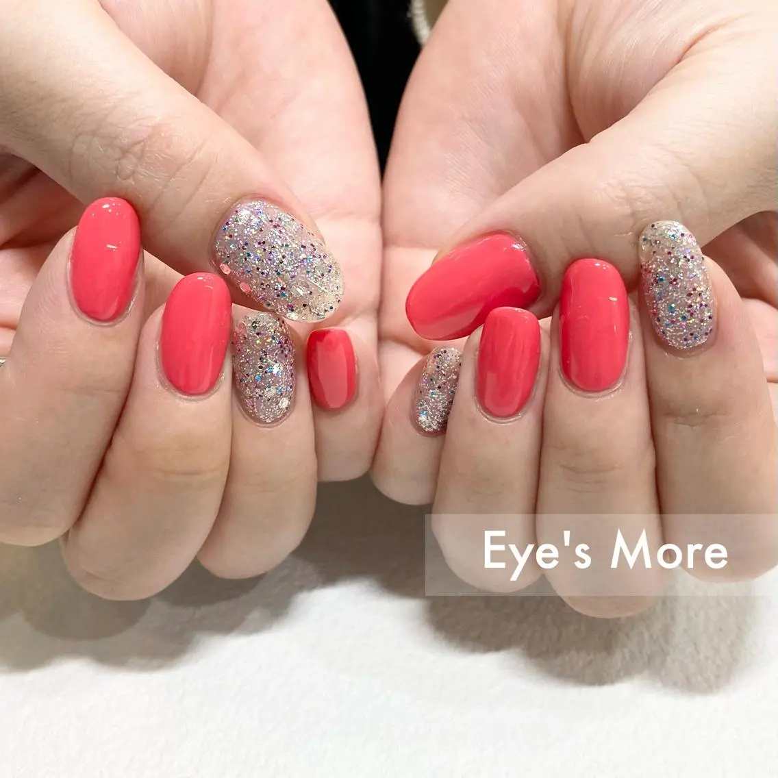 ネイル Eye's More Ochiaiのネイルデザイン