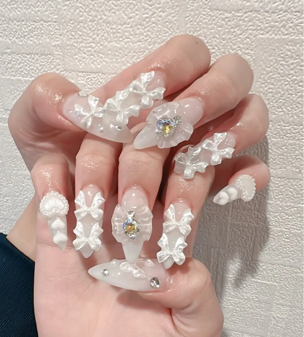 ネイル ハンドネイル Luvia Ginzaのネイルデザイン