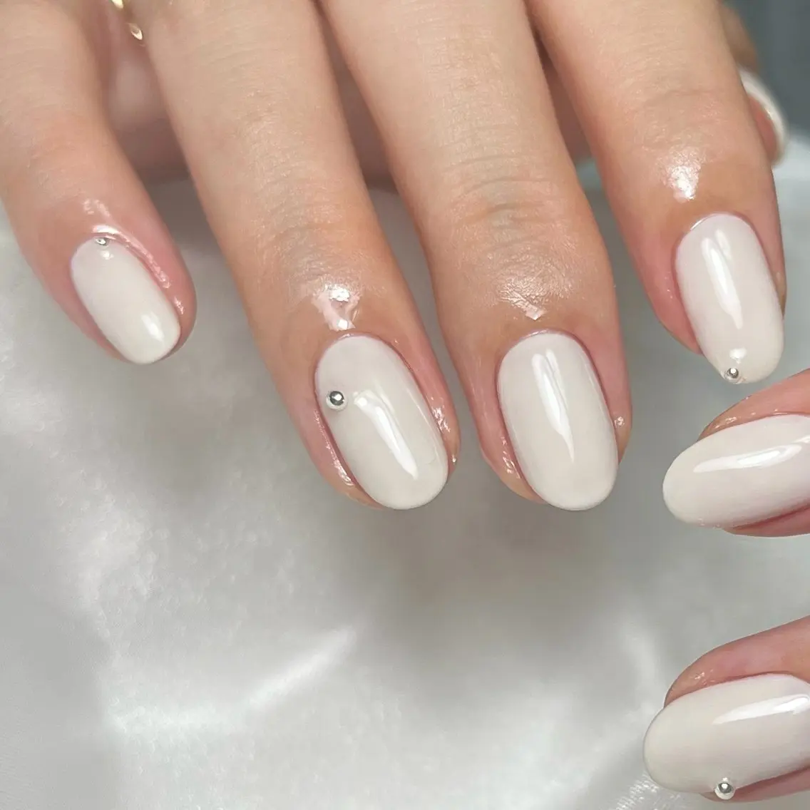 【 55%Off/オフなし:入念甘皮ケア込 】 Hand:ワンカラーorグラデーションの写真