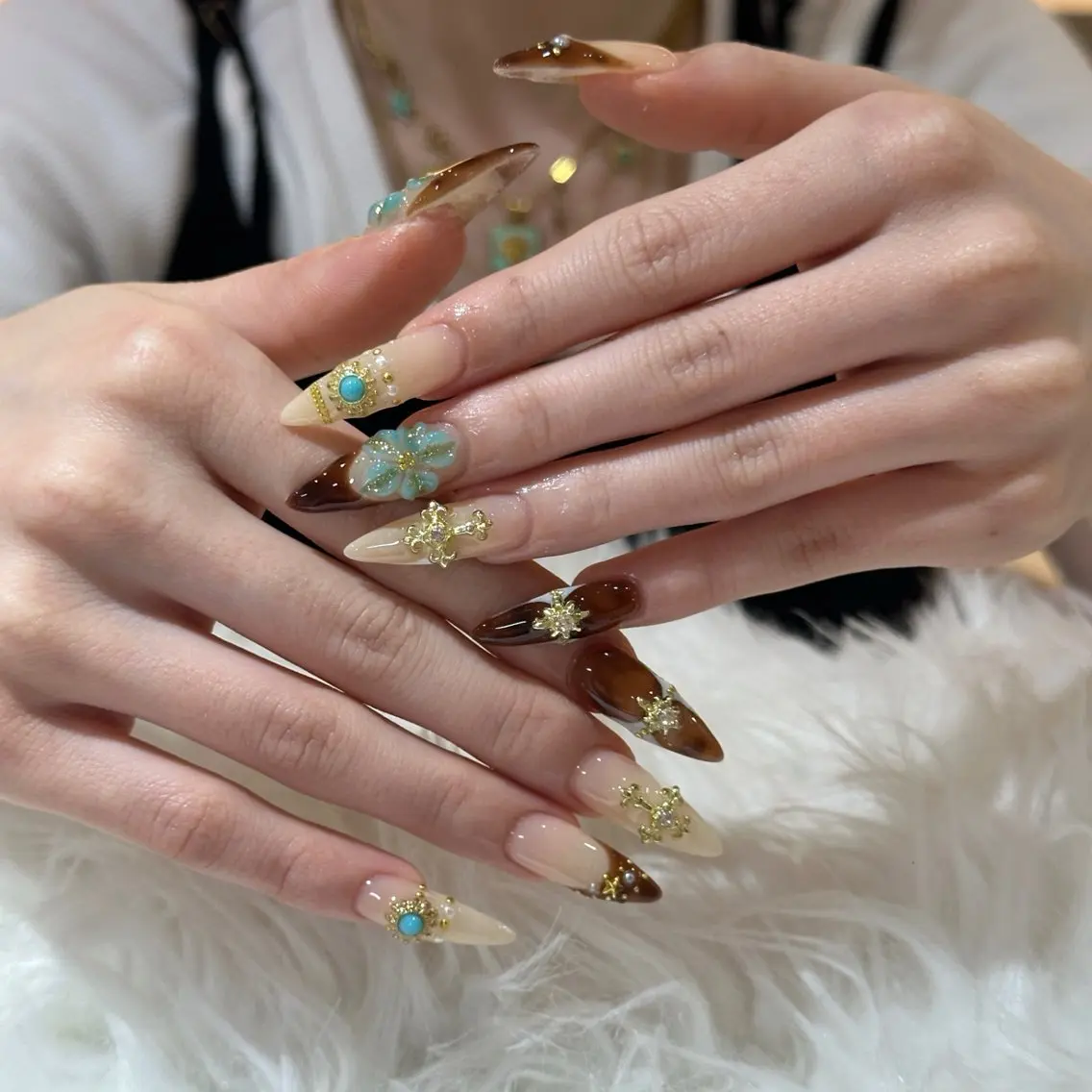 ネイル ハンドネイル Anmi Nail 新宿のネイルデザイン