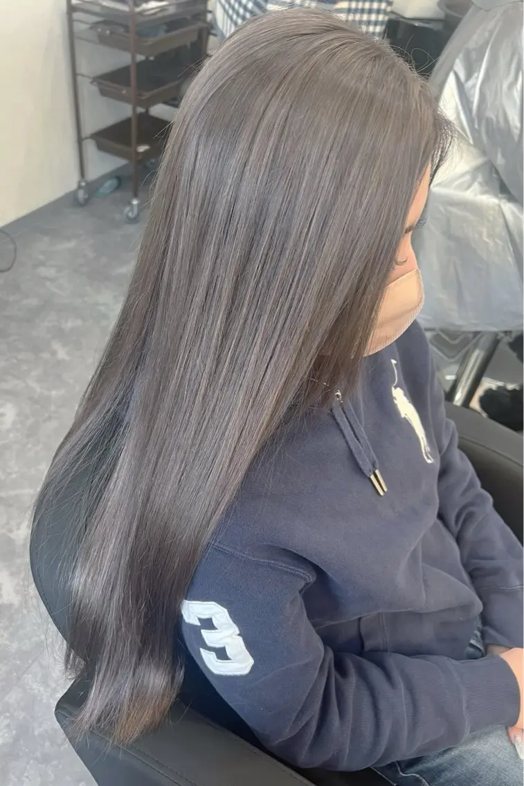 ロング カラー ショートボブ バレイヤージュ ブリーチ ケアブリーチ 透明感カラー 村岡 芽衣のヘアスタイル