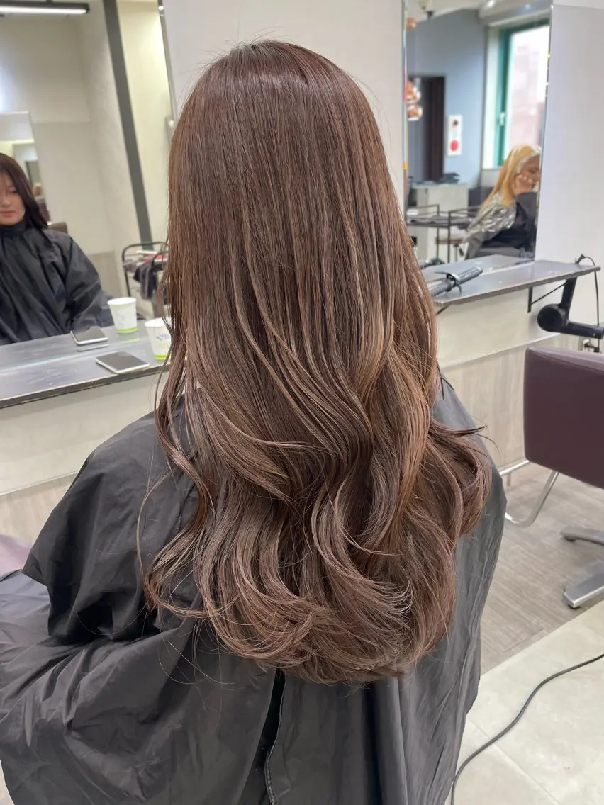 ロング カラー レイヤーカット AIRI layer cut hairのヘアスタイル