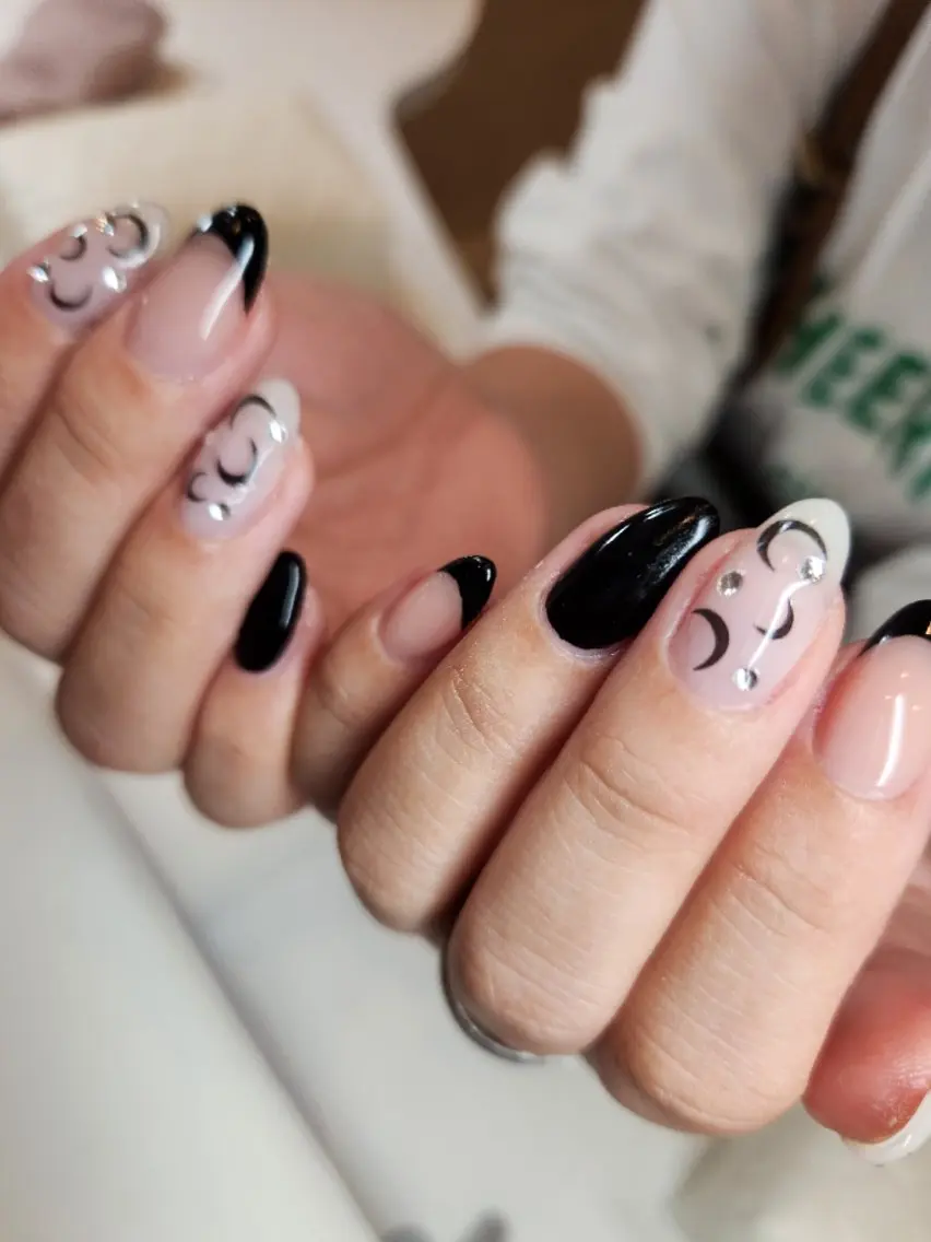 ネイル フレンチネイル ハンドネイル NailSalon  N.中目黒のネイルデザイン