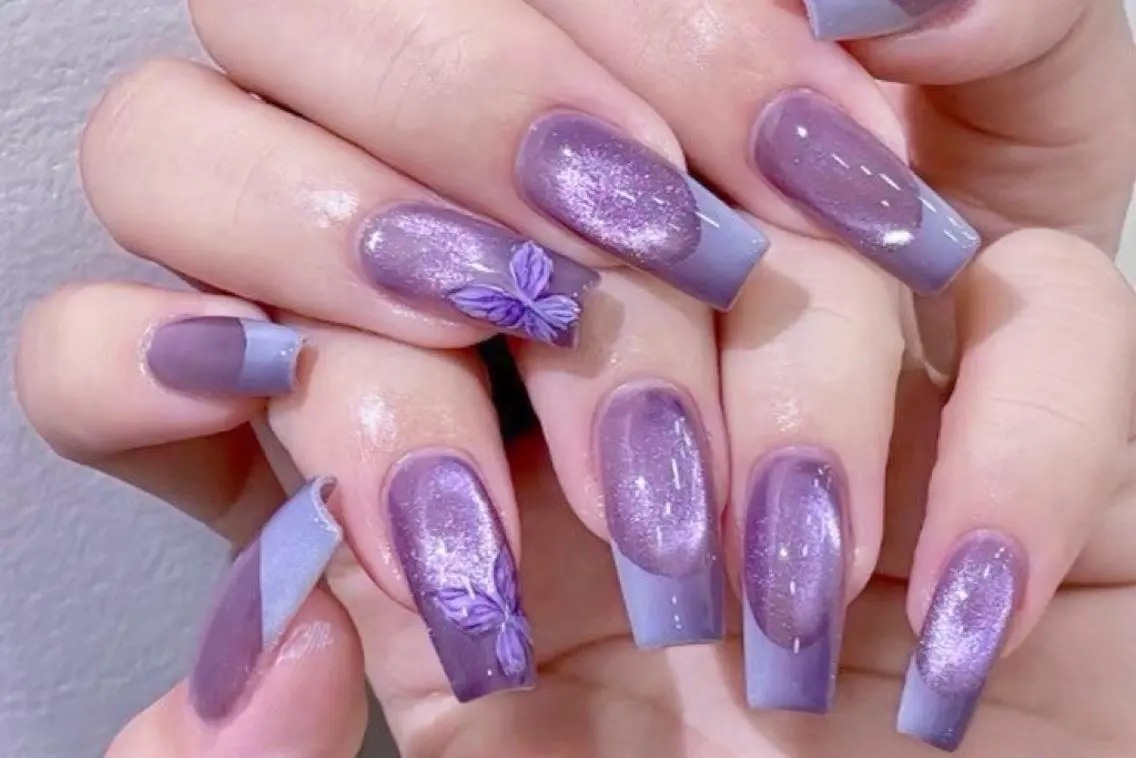 ロング ハンドネイル 💅 リリアのネイルデザイン