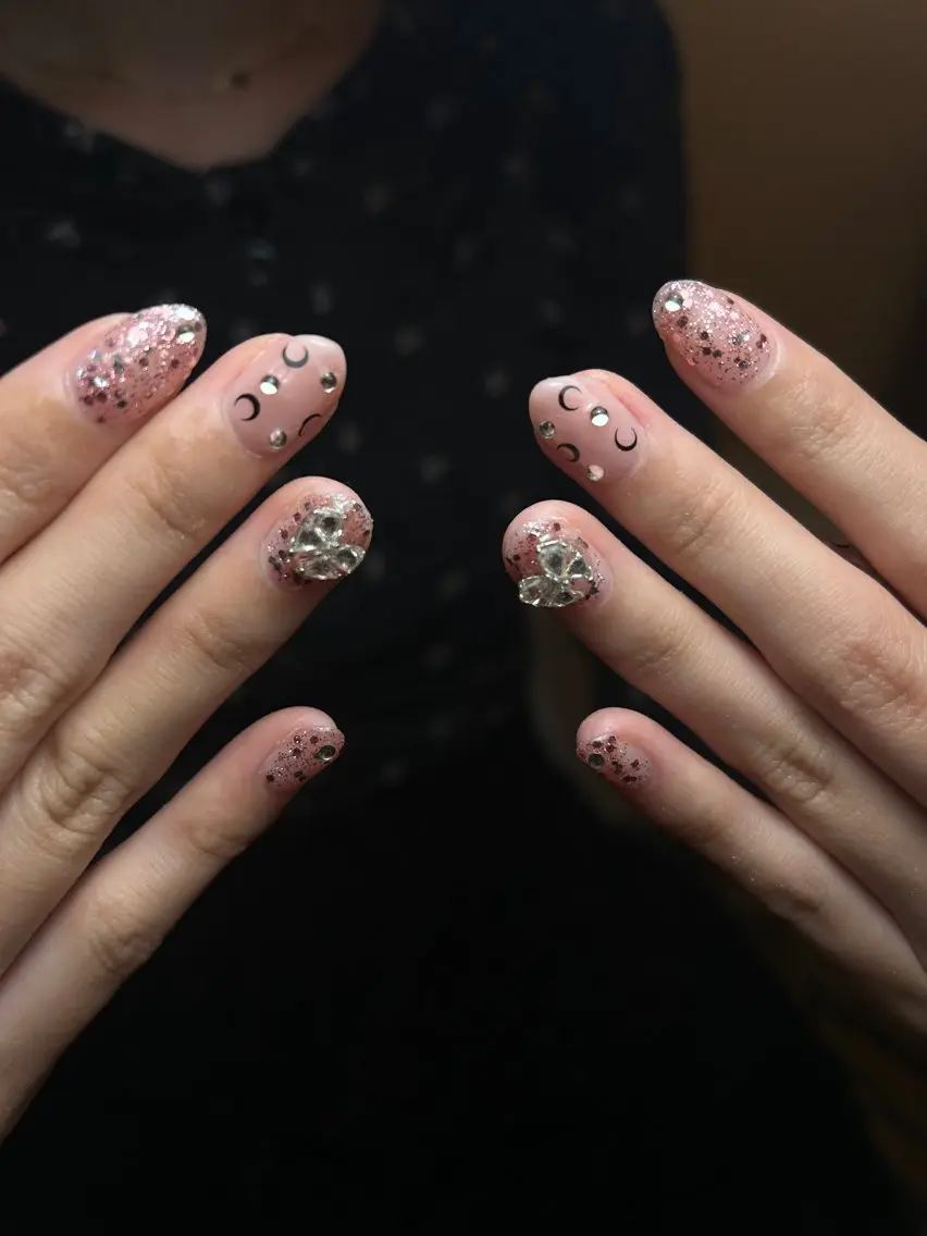 ネイル D.d nail Shiori🌼🌈のネイルデザイン