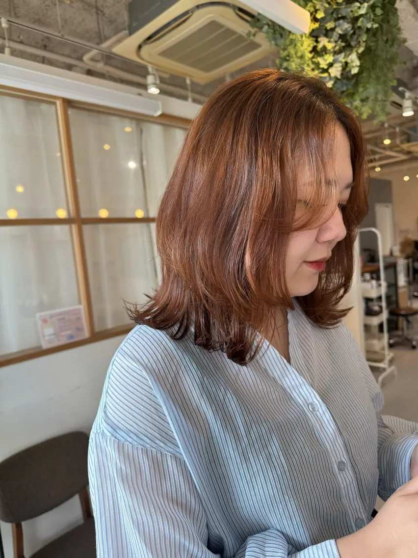 ミディアム ウラベヨシカ 似合わせショートボブのヘアスタイル