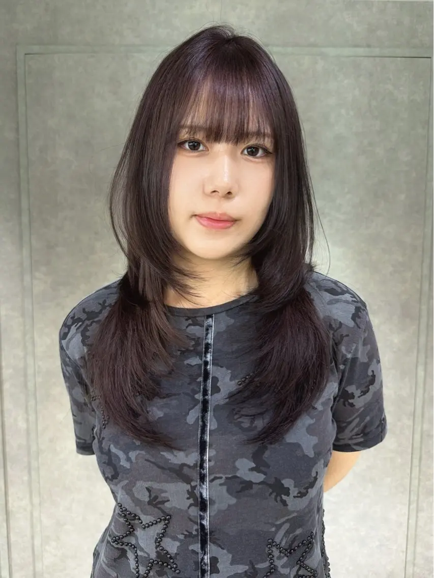 ロング カラー グレージュ ラベンダーカラー ラベンダーグレージュ ラベンダーグレー ハッシュカット カット ヘアカラー yu-kaハッシュ カット/レイヤーのヘアスタイル