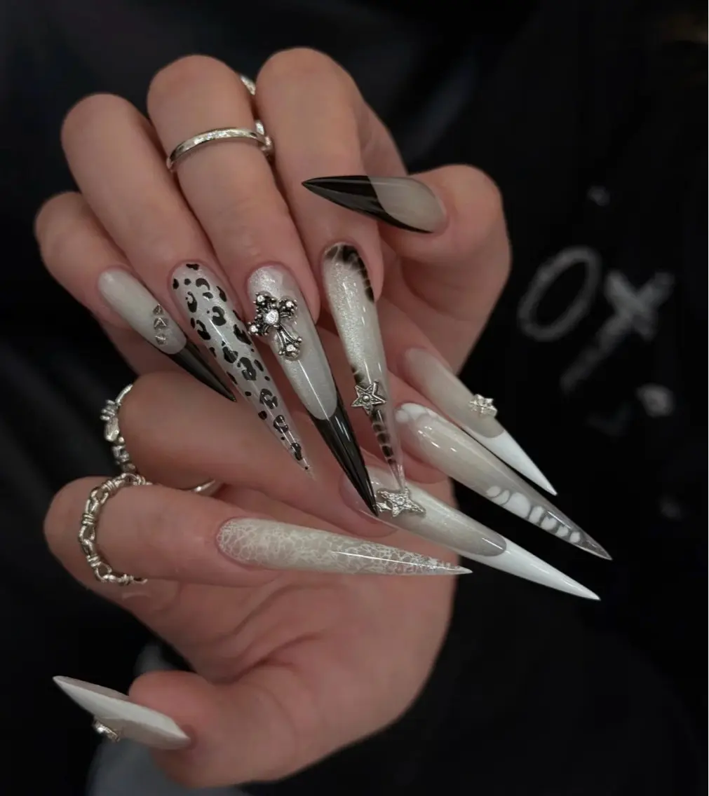 ネイル アートネイル ジェルネイル 韓国ネイル ニュアンスネイル シンプルネイル ハンドネイル ハンドケア Anna Melia Nailのネイルデザイン