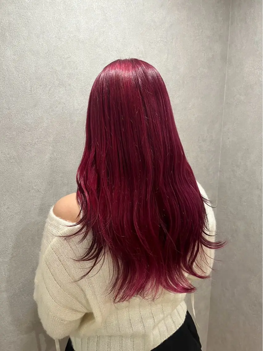 ロング カラー ヘアアレンジ 黒髪 ピンクカラー レッドカラー ヘアカラー トリートメント cocotte 💟草間紫音💟のヘアスタイル
