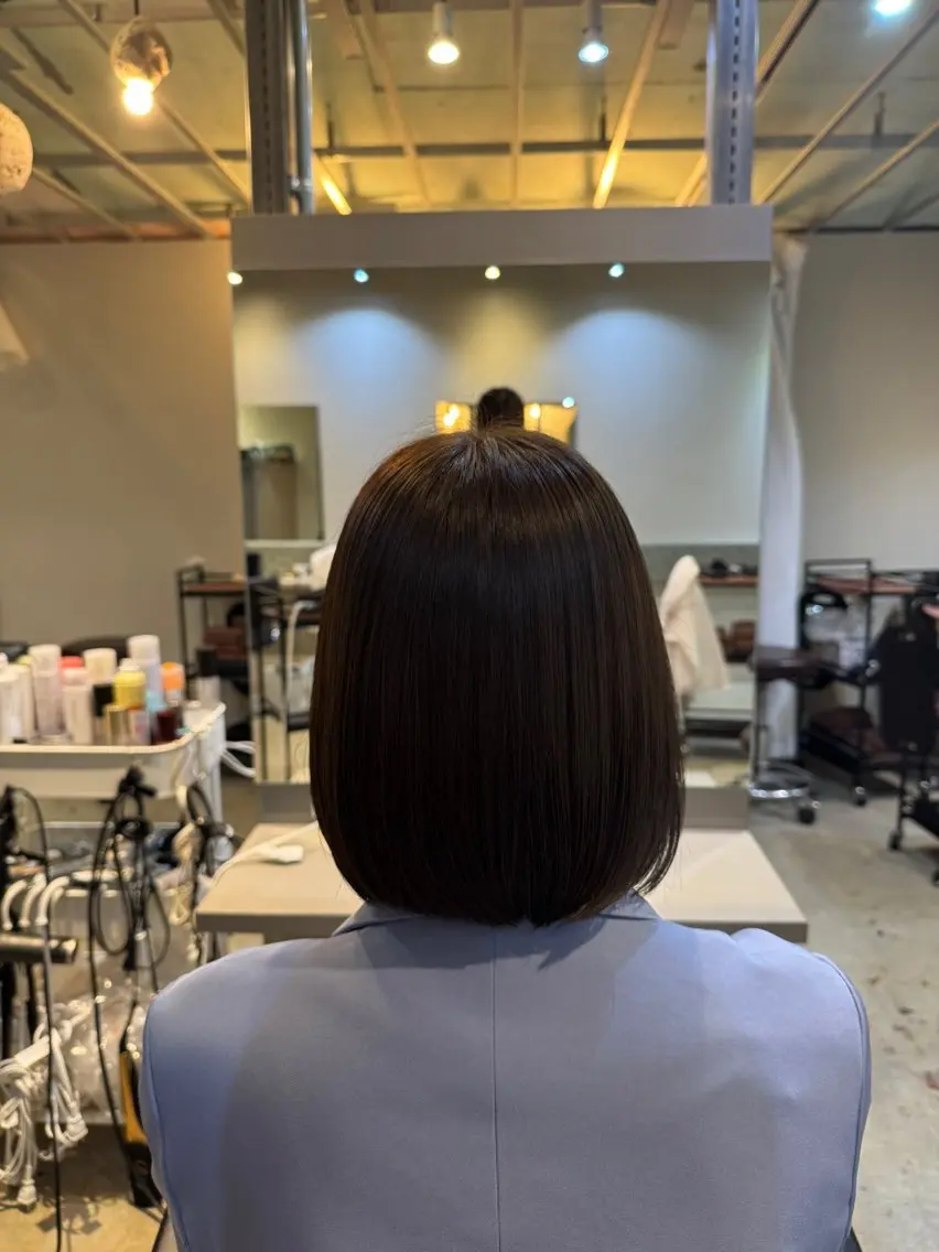 カラー 透明感カラー グレージュ ヘアカラー 櫻木 志穏のヘアスタイル