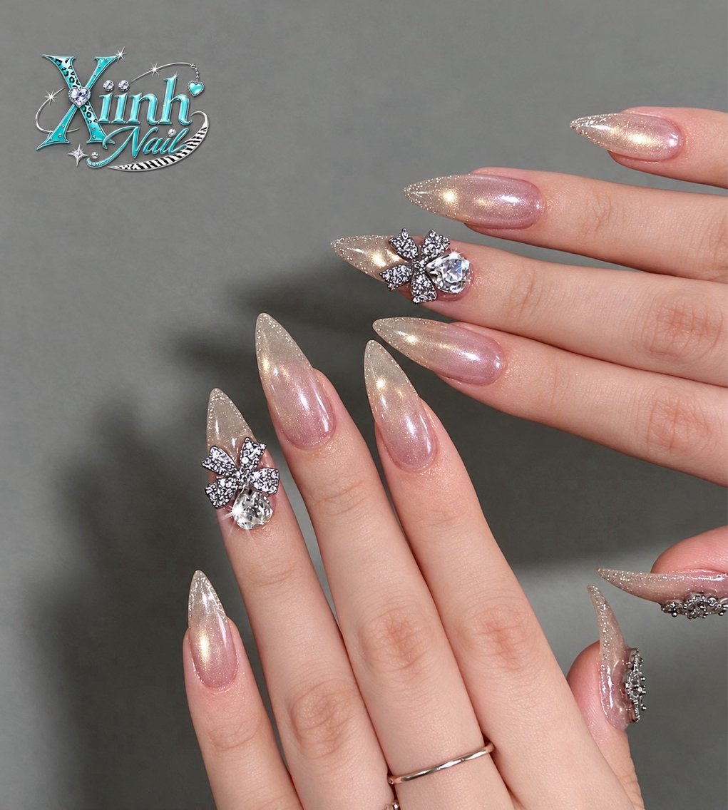 ネイル チークネイル 桜ネイル 長さ出し フットネイル ジェルネイル ハンドネイル XIINH NAIL SALONのネイルデザイン