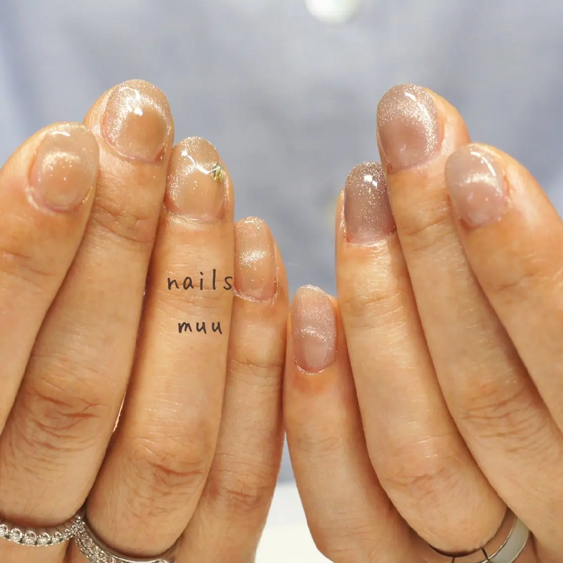 ネイル フレンチネイル ゴールド 氷ネイル・うるうるネイル マグネットネイル マグネットフレンチ nails muu まゆのネイルデザイン