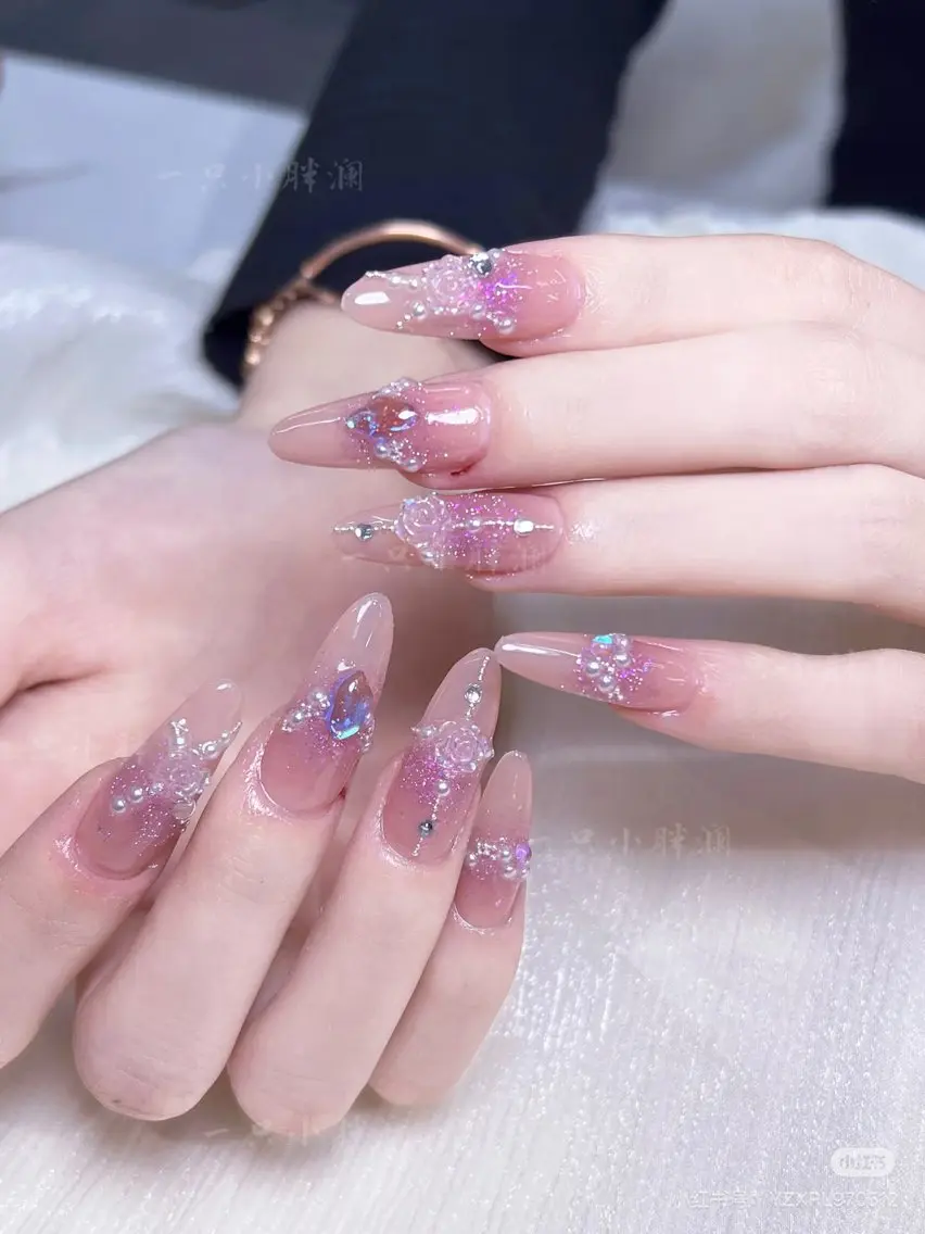 ネイル フレンチネイル ガラスフレンチ キラキラネイル 韓国ネイル ロングネイル ハンドネイル star nail salonのネイルデザイン