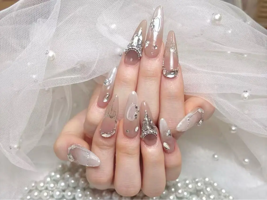 ネイル ハンドネイル アールワン NAIL SALONのネイルデザイン
