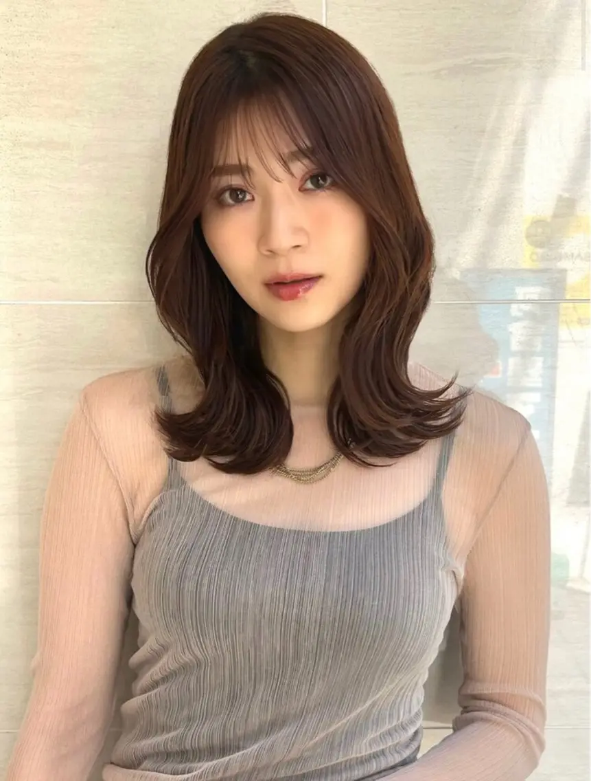 ミディアム 尾前 了守のヘアスタイル