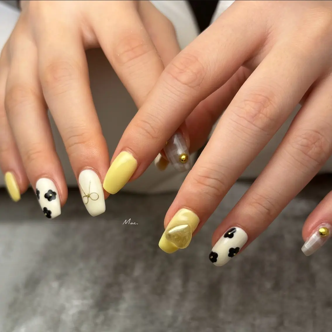 ネイル ハンドネイル atelier mac.のネイルデザイン