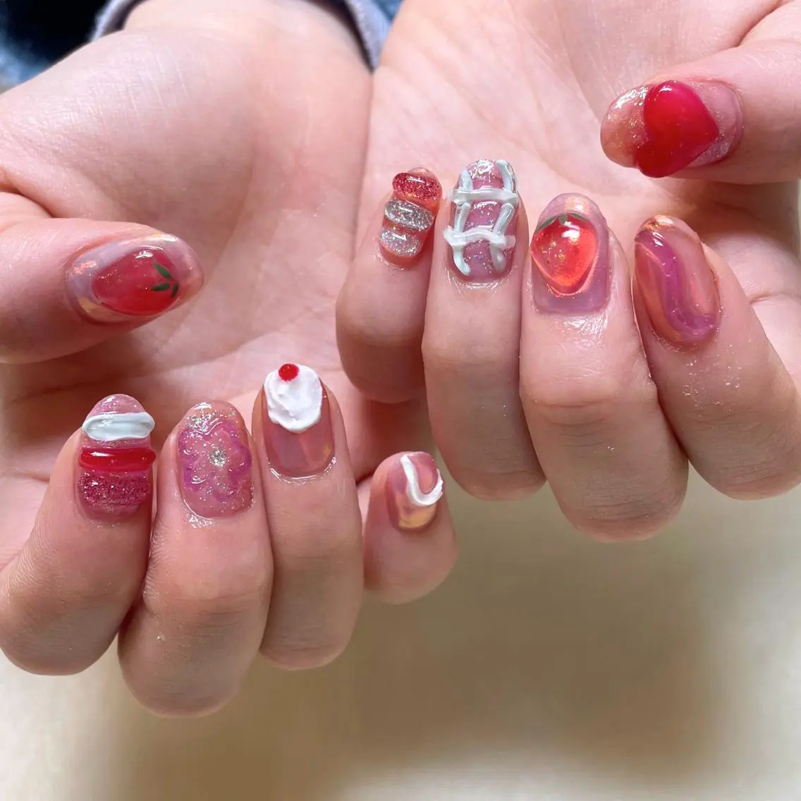 ネイル ハンドネイル 新井 ひなののネイルデザイン