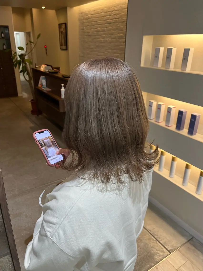 ミディアム カラー ヘアカラー トリートメント ブリーチ⏳艶カラー Natsukiのヘアスタイル