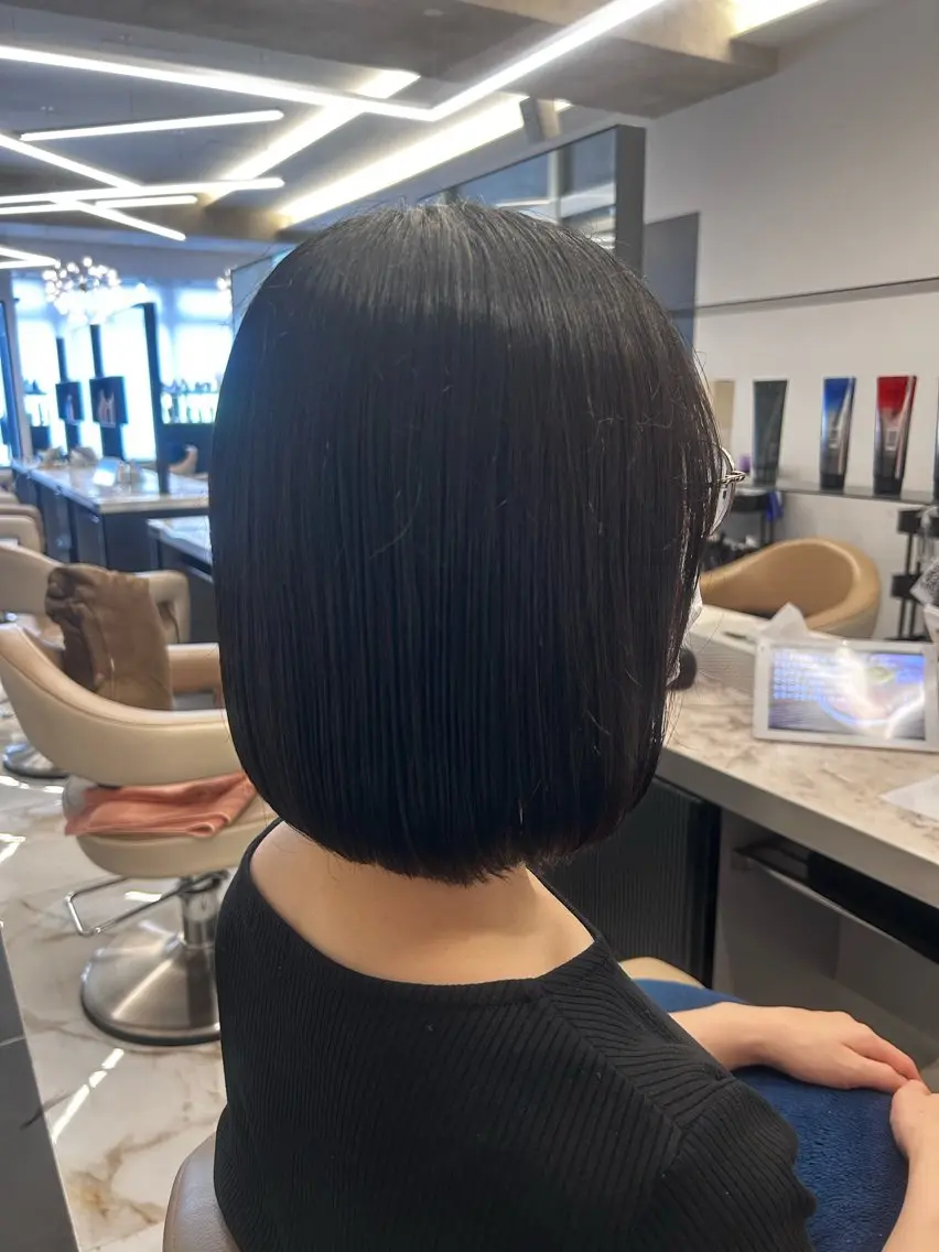 小向 音緒のヘアスタイル
