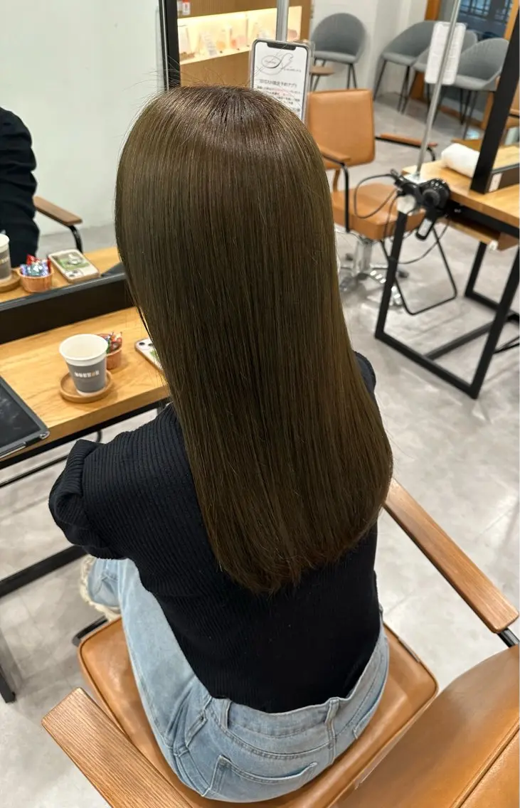 ロング カラー ベージュカラー 透明感カラー オリーブベージュ SHIAN橋本 🌷うい🌷のヘアスタイル
