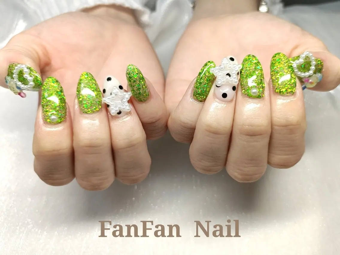 ネイル 持ち込み RUE FANFANNAILのネイルデザイン