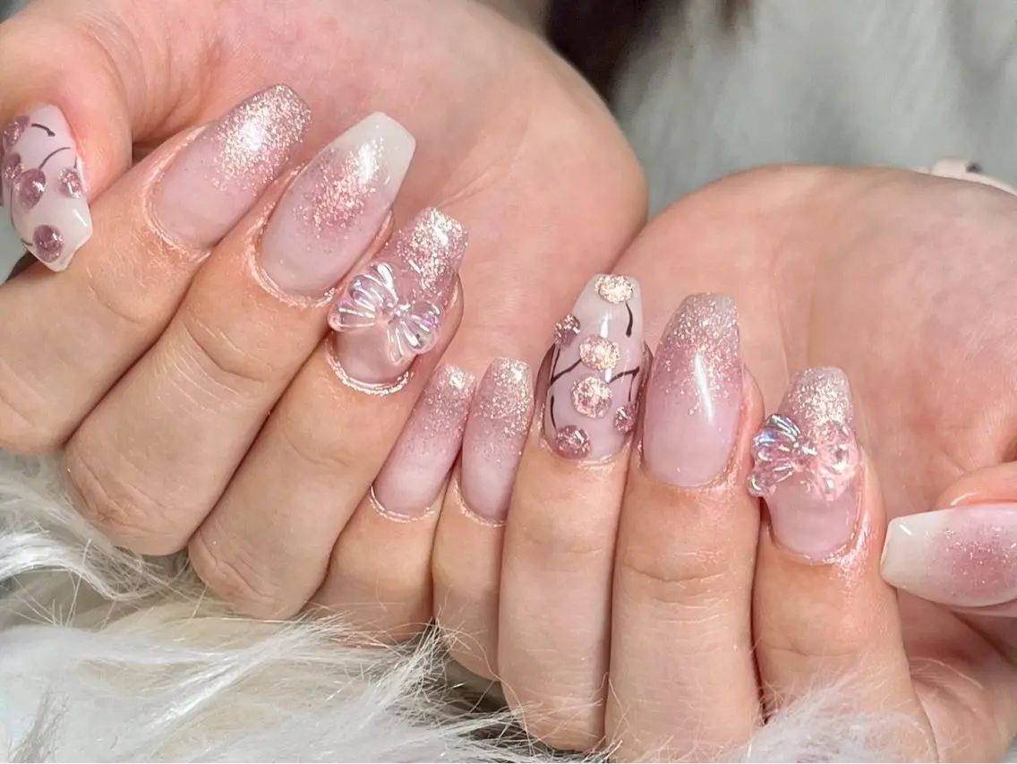 ネイル 長さ出し フットネイル フレンチネイル ジェルネイル グラデーション ハンドネイル Nail&eye Belire 新宿のネイルデザイン
