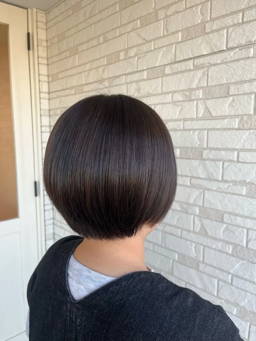 ショート カラー ブラウンカラー 透明感カラー オリーブブラウン 野瀬 🕶のヘアスタイル