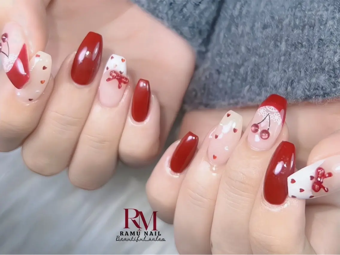 ネイル キラキラネイル マグネットネイル ミラーネイル ピンク 春ネイル ハンドネイル RAMU Nail 恵比寿店のネイルデザイン