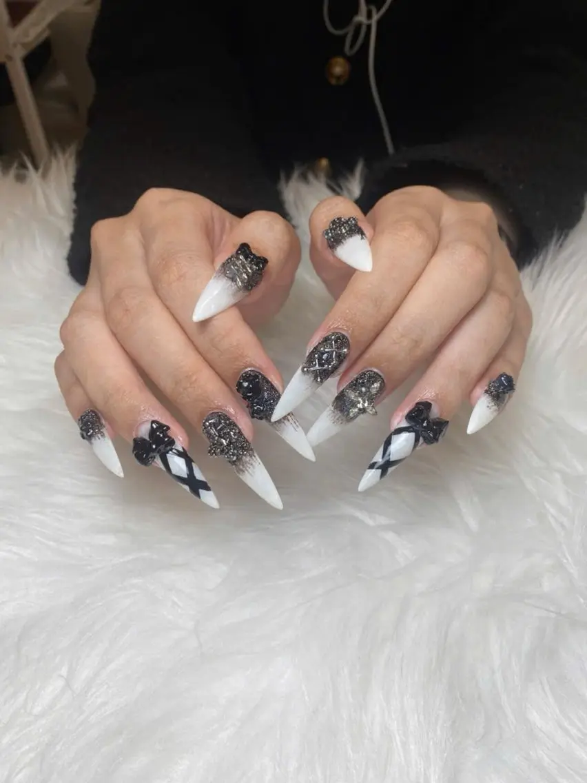 ネイル ハンドネイル REI NAIL1のネイルデザイン