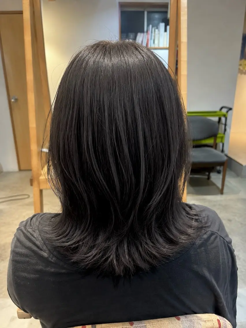 ミディアム カラー 透明感カラー yokoyama hinanoのヘアスタイル