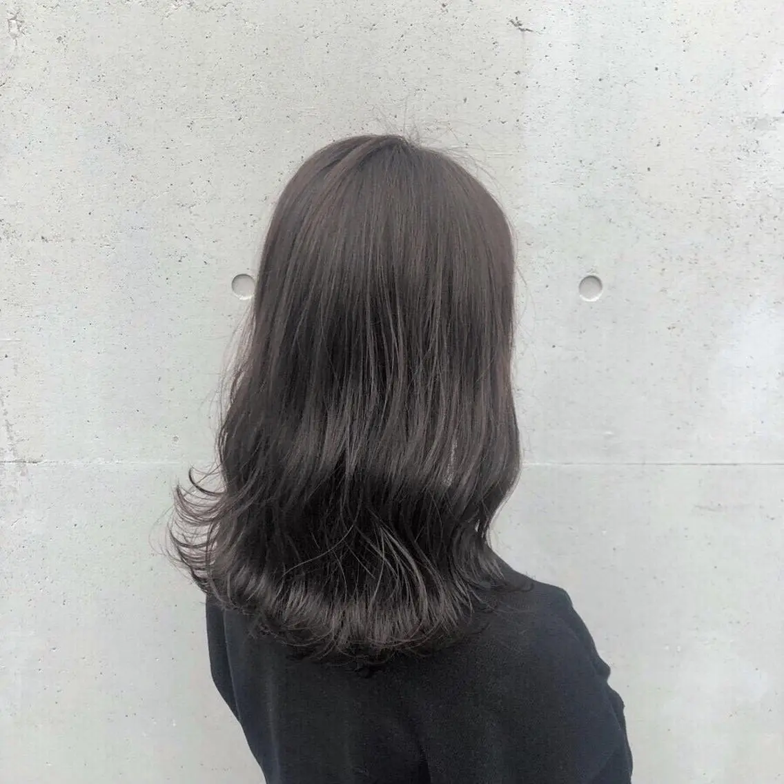 セミロング カラー ニュアンスパーマ/ レイヤー/茶屋町のヘアスタイル