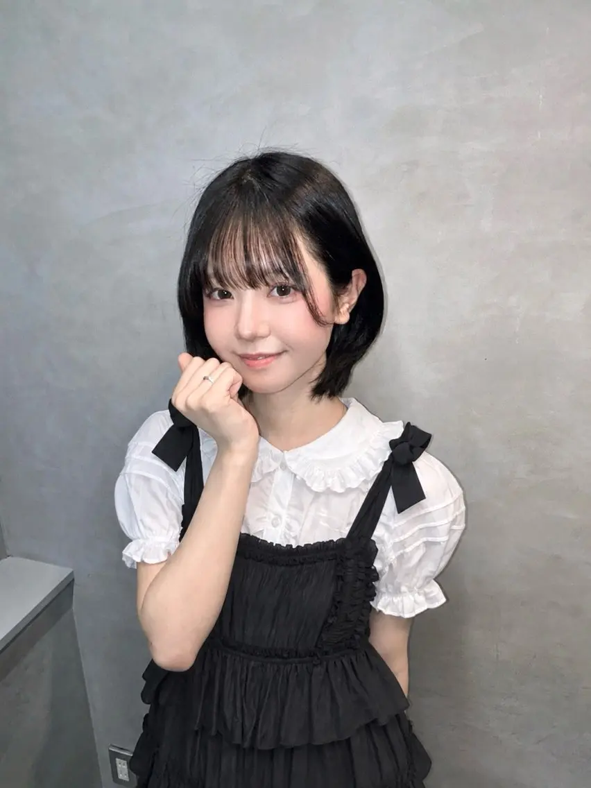 ミディアム 推し活アレンジ🎀 艶カラー¦nanoのヘアスタイル