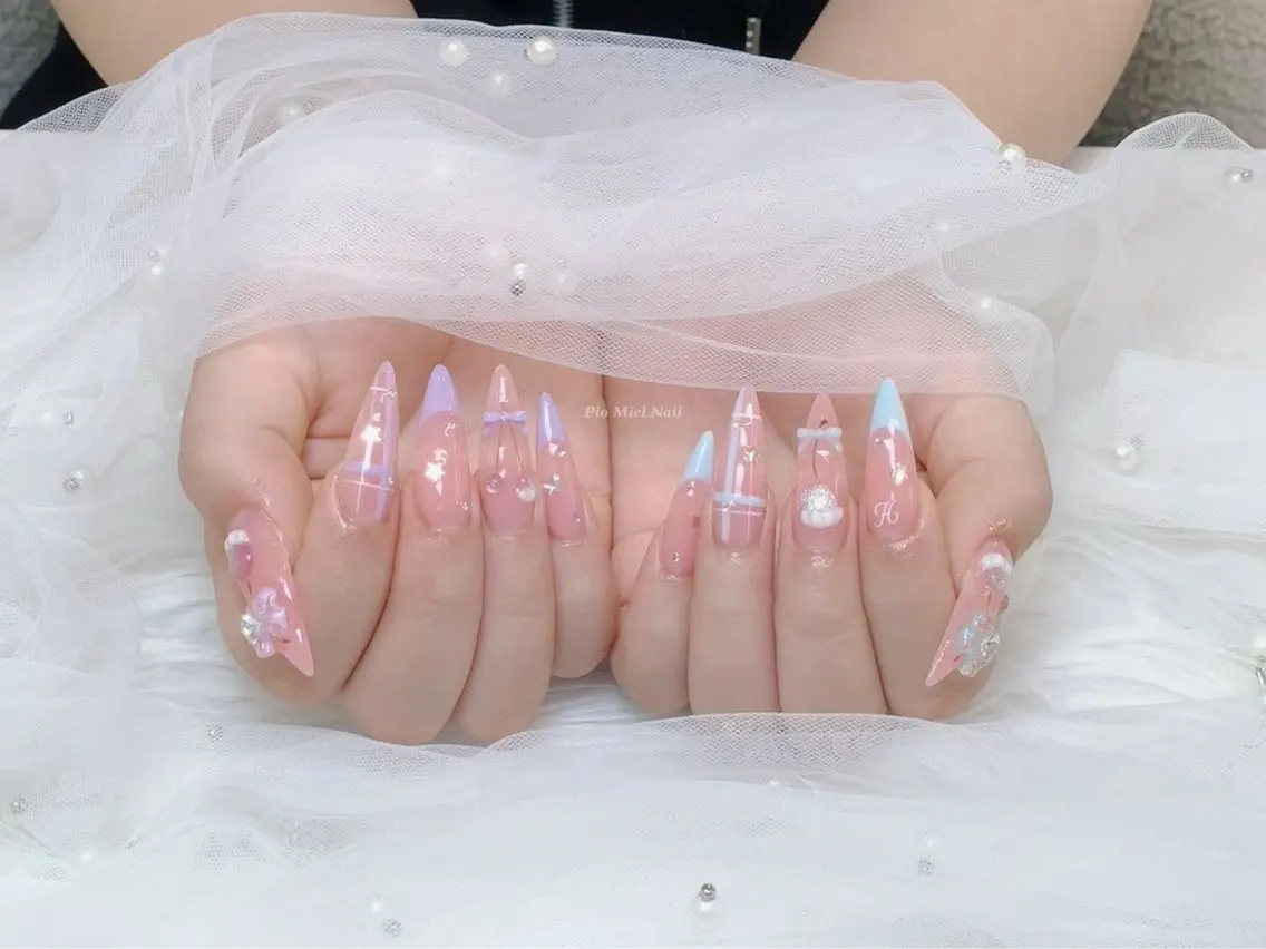 ネイル ハンドネイル HANA 長さだしのネイルデザイン