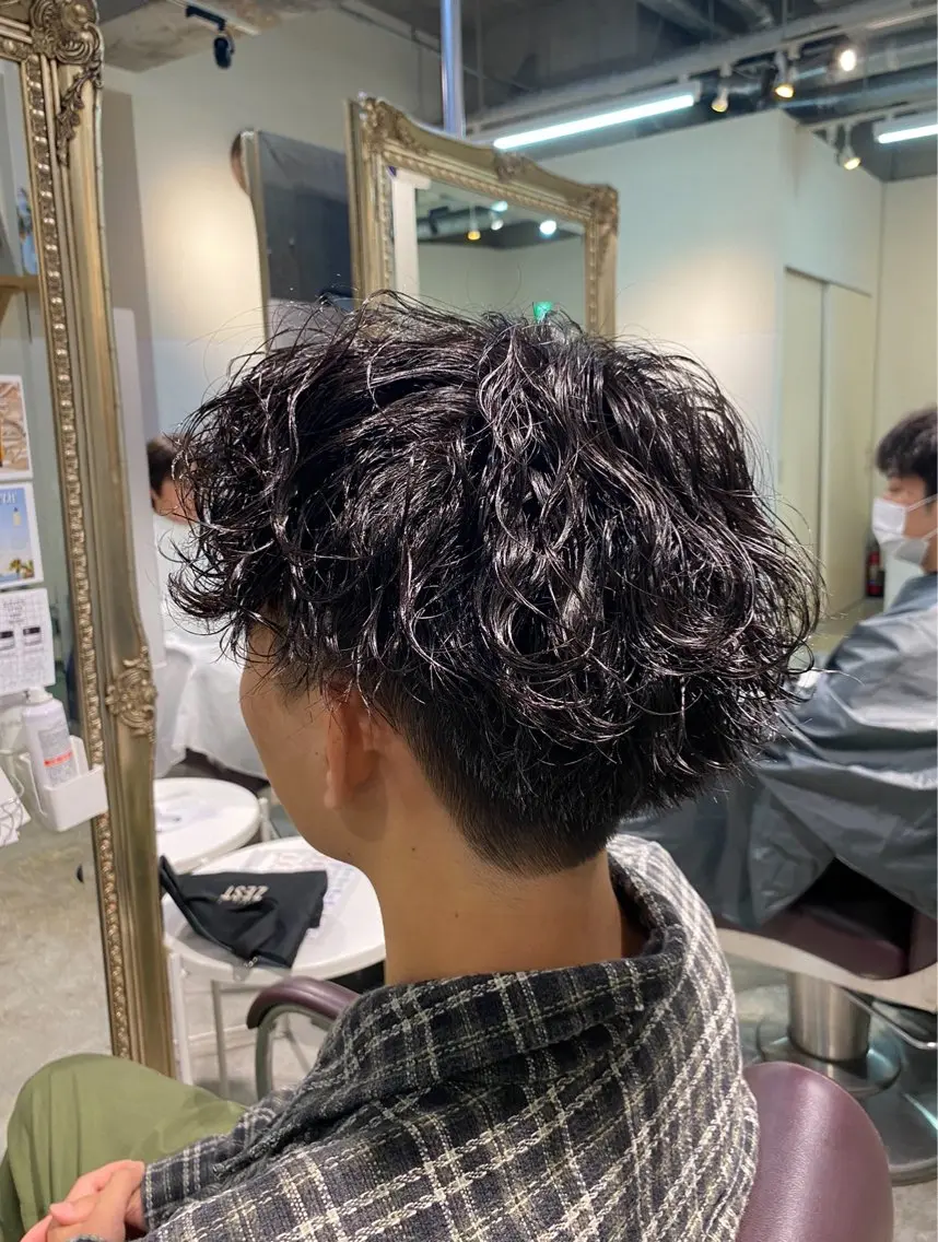 ショート パーマ メンズ カット パーマ パーマ特化/フェザー パーマシャドウ/真生のヘアスタイル